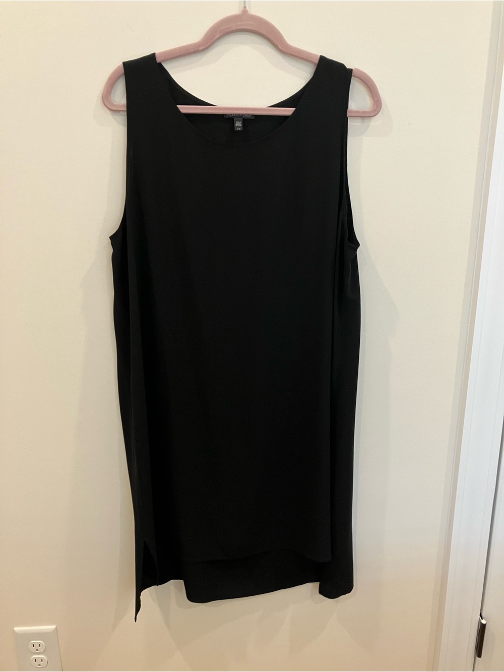 Eileen Fished Silk Black Sleeveless Dress hi-low hem